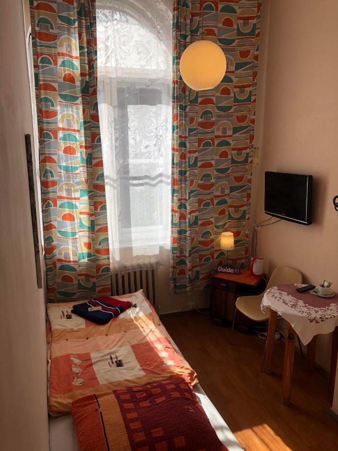 U Szermierzy Vandrerhjem Wrocław Eksteriør bilde