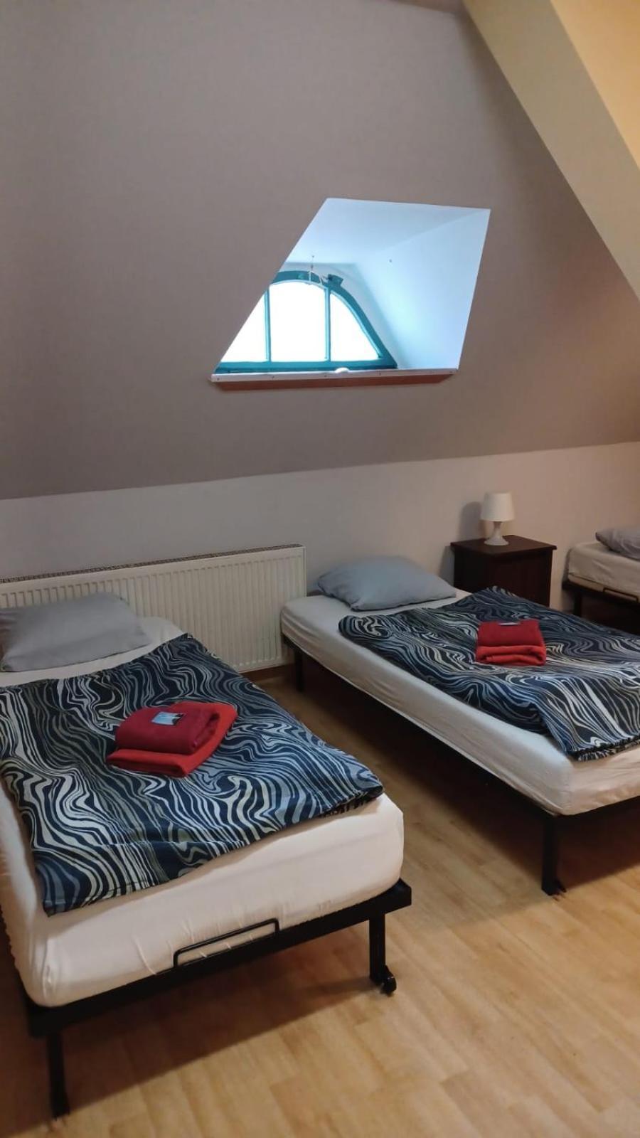 U Szermierzy Vandrerhjem Wrocław Eksteriør bilde